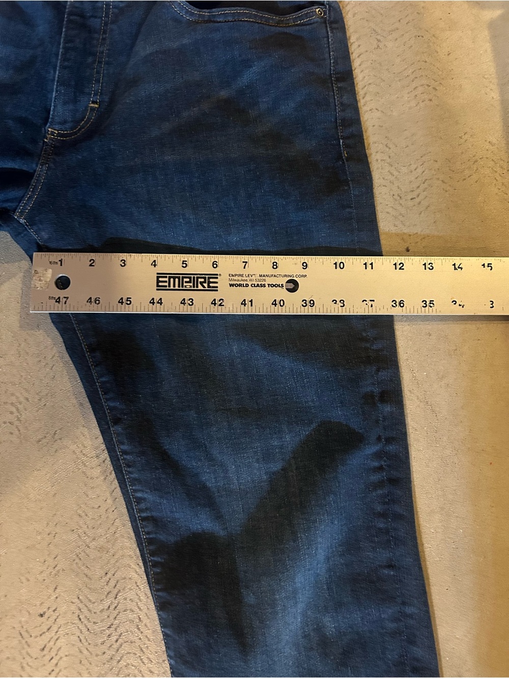 BOGO Lee Extreme Motion Athletic Taper Jeans 33x30 - Picture 7 of 8